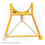 pole dressing stand